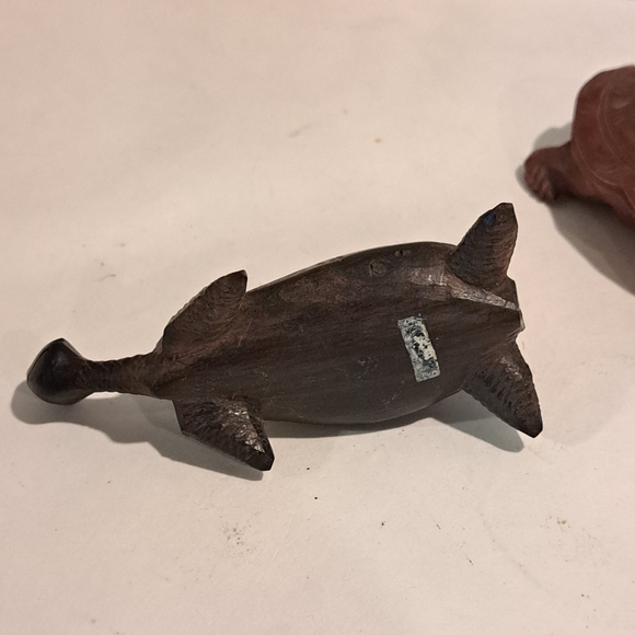 3 Vintage Exotic Rosewood and wood Hand Carved  Turtle Tortoise Figurines - Picture 9 of 14
